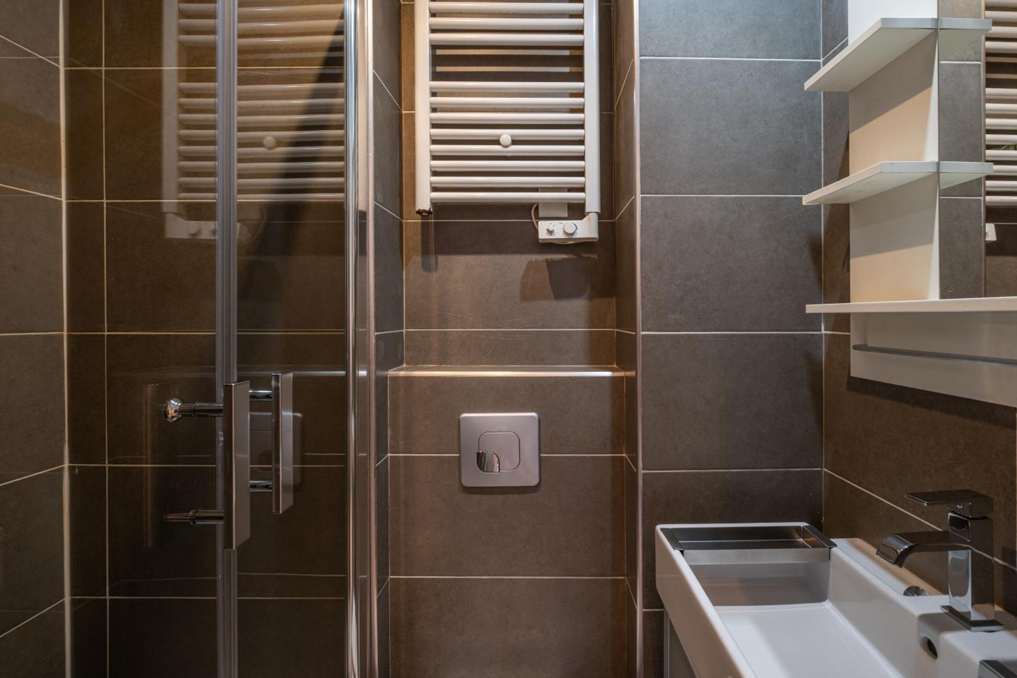 Aparthotel Résidence Clignancourt 3*