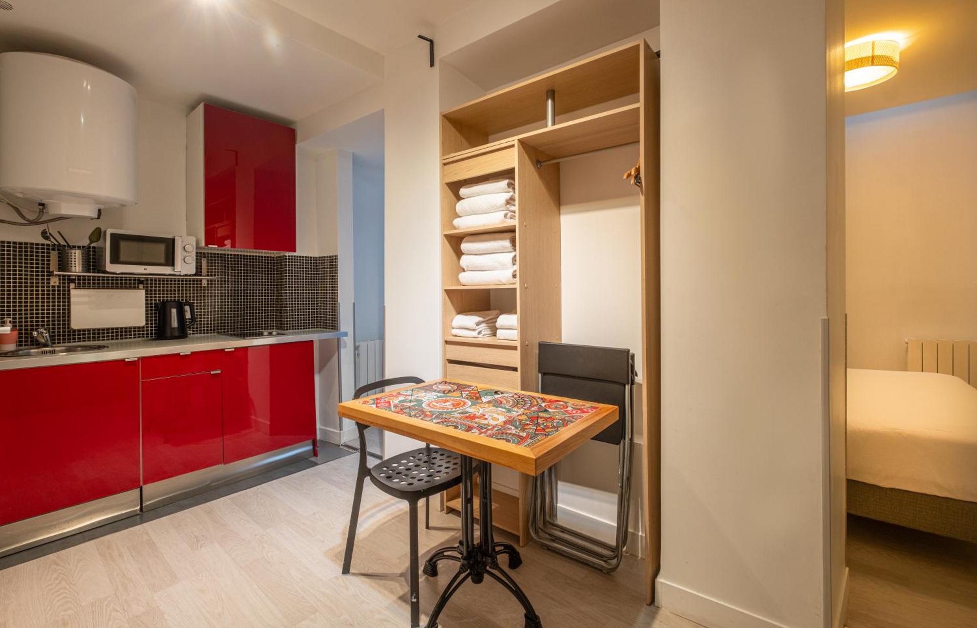 Clignancourt Aparthotel Paris